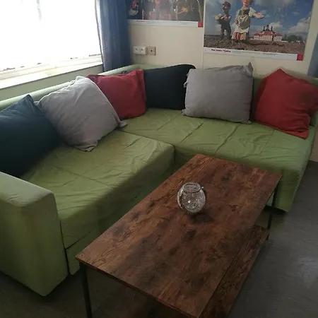 Campingplatz Mobilheimy Na Lomu