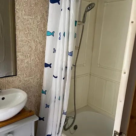 Mobilheimy Na Lomu *